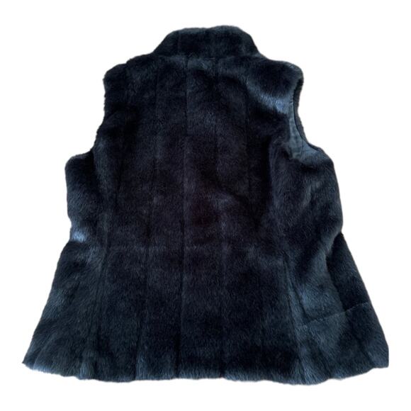 Banana Republic Faux Fur vest in steel gray size large - Picture 5 of 12